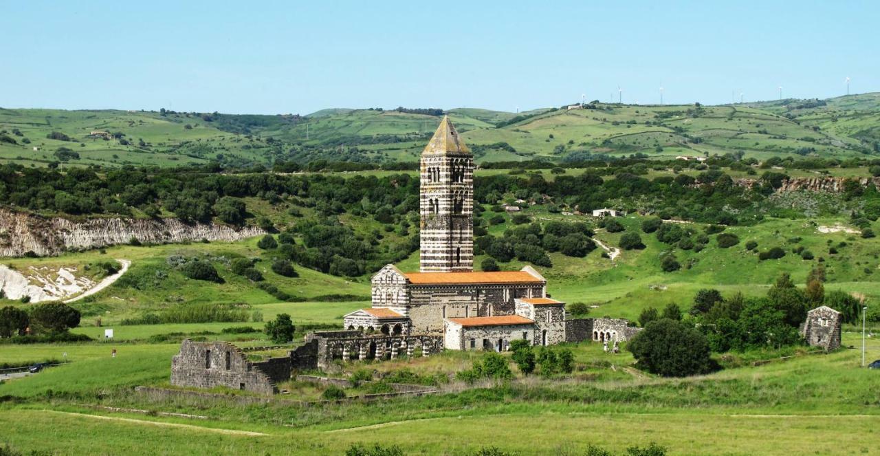 La Casa Del Viaggiatore Codrongianos 外观 照片